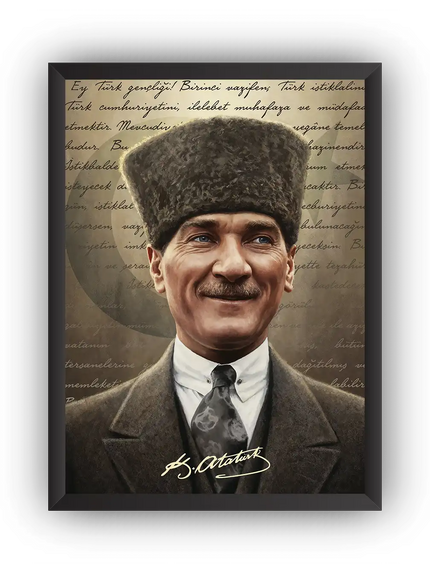 Atatürk Kalpaklı Portre Çerçeveli Poster